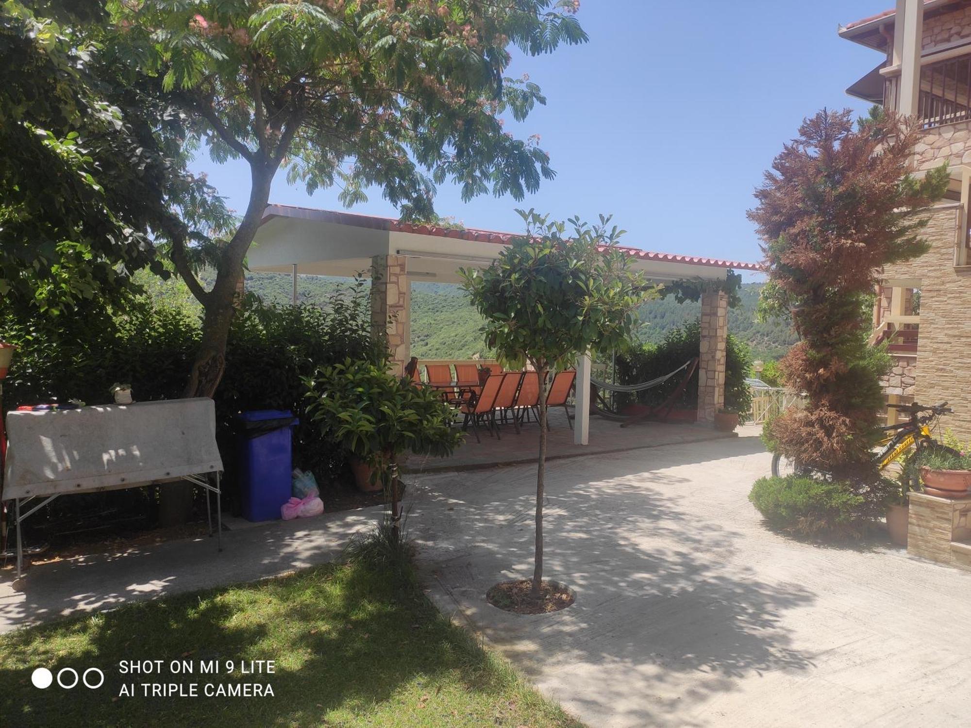 Guesthouse Zografia Vrasná Dış mekan fotoğraf
