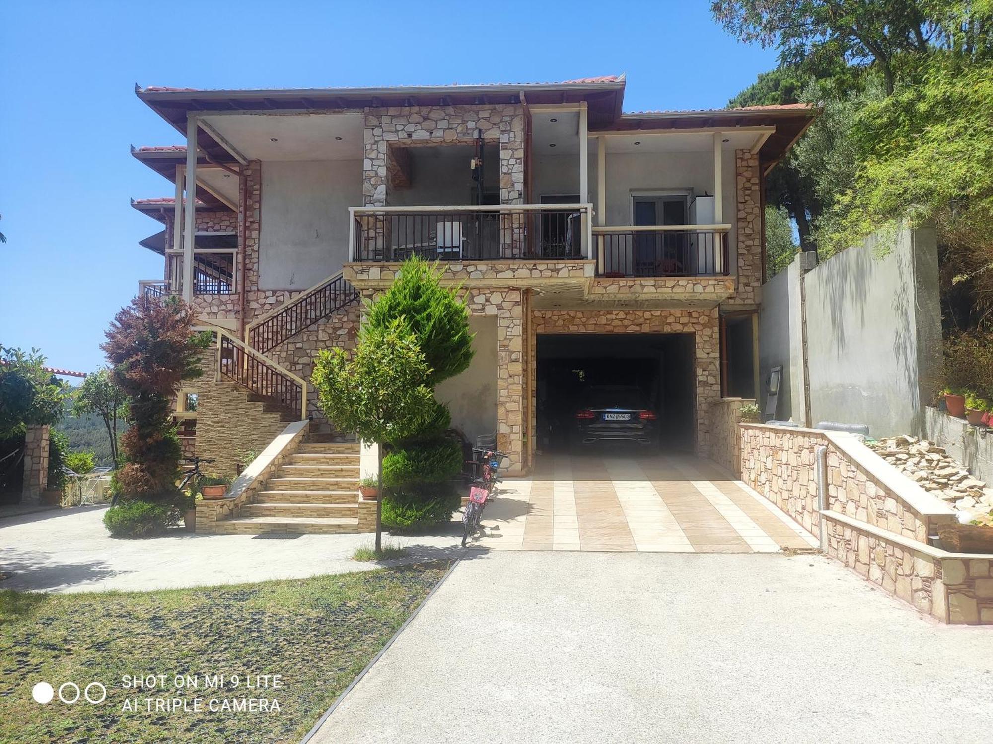 Guesthouse Zografia Vrasná Dış mekan fotoğraf
