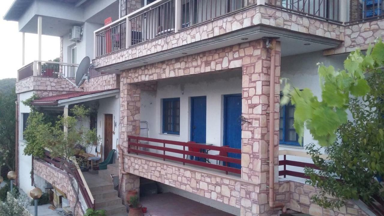Guesthouse Zografia Vrasná Dış mekan fotoğraf